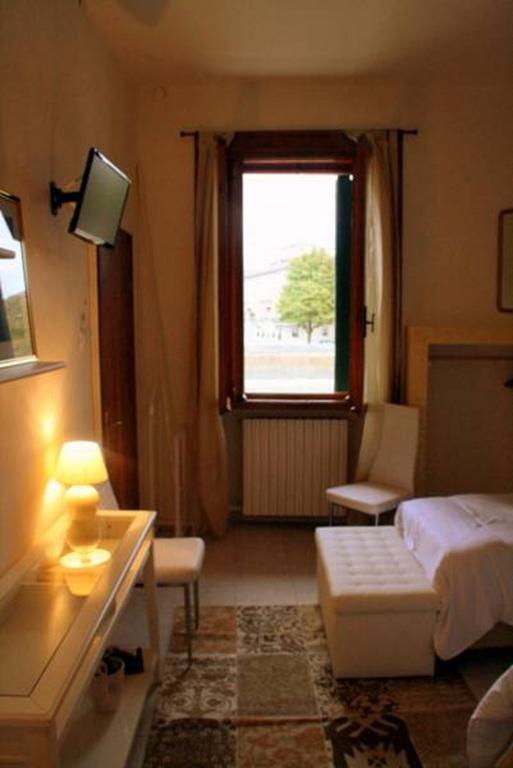 Sottoriva36 Bed & Breakfast Verona Ruang foto